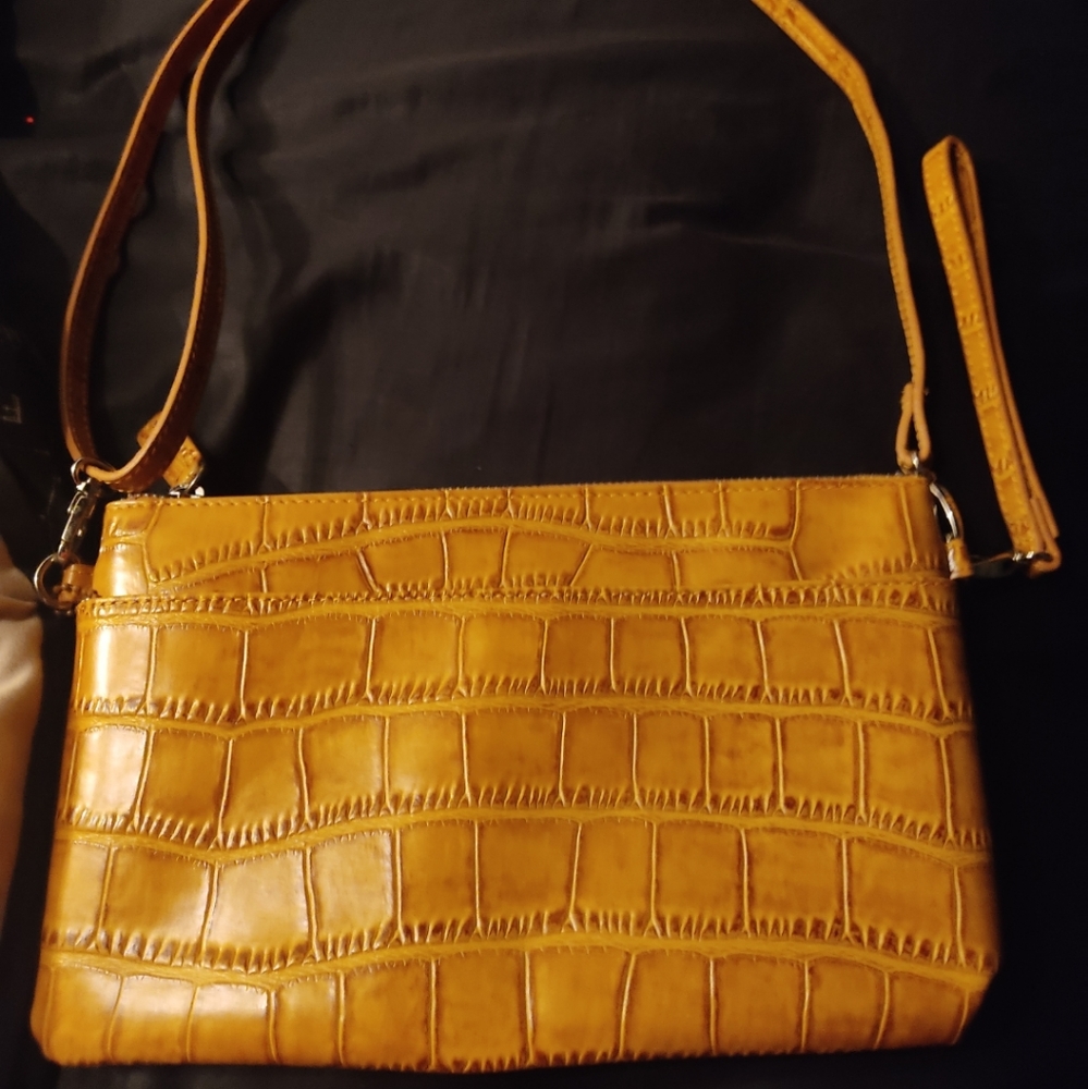 Danier Leather crossbody purse